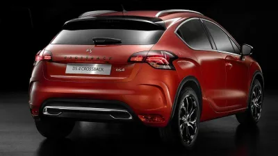 DS 4
